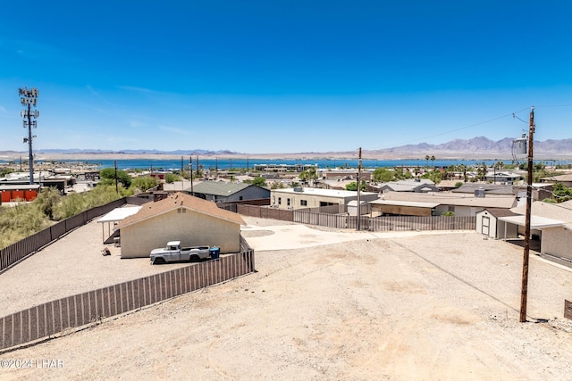 Listing photo 3 for 1660 Willow Ave, Lake Havasu City AZ 86403