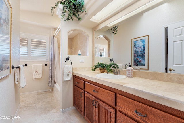 1901 Gold Dust Dr, Lake Havasu City, AZ 86404 - full bath featuring vanity, shower / bath combo, and baseboards
