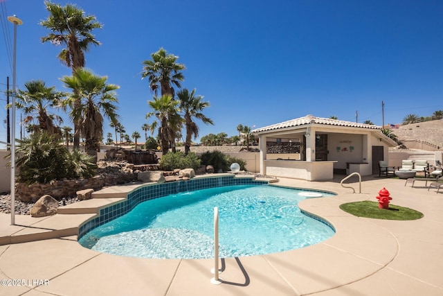 2008 Martinique Dr, Lake Havasu City, AZ 86406 - view of pool with a patio area