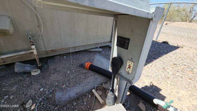 775 W Comanche Dr, Quartzsite, AZ 85346 - photo 17