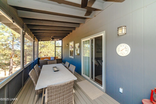 deck with a ceiling fan and outdoor dining space