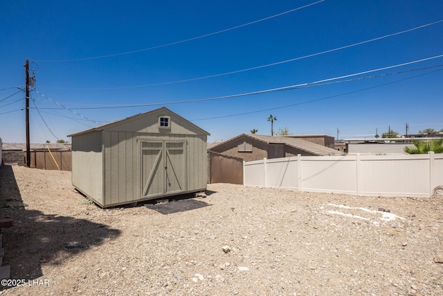 2593 Tradewind Dr, Lake Havasu City, AZ 86403 - view of fenced backyard