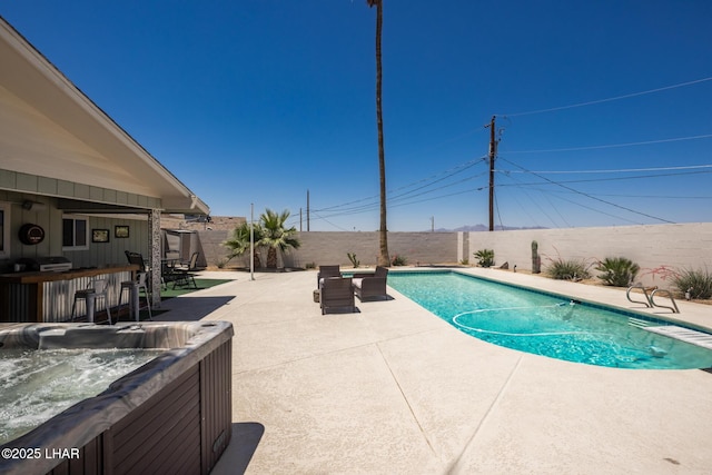 2593 Tradewind Dr, Lake Havasu City, AZ 86403 - view of swimming pool with a patio and a fenced backyard