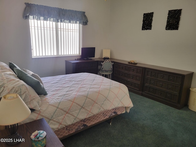 bedroom featuring carpet flooring