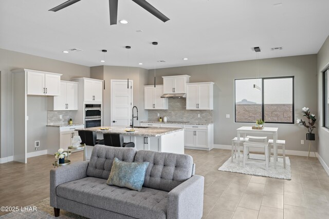 1615 E Karen Dr, Lake Havasu City, AZ 86404 - photo 14