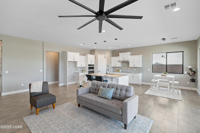 1615 E Karen Dr, Lake Havasu City, AZ 86404 - photo 15