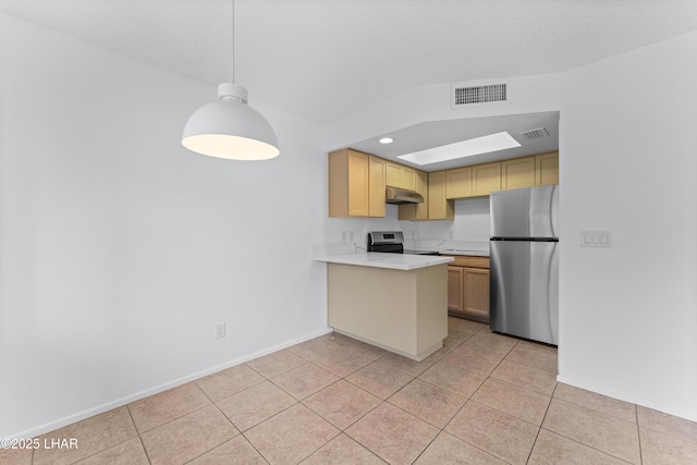 1989 Mesquite Ave Unit 17, Lake Havasu City, AZ 86403 - photo 2