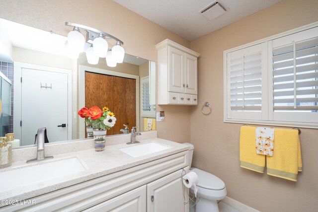 913 Thunderbolt Ave, Lake Havasu City, AZ 86406 - full bath with double vanity and a shower with door