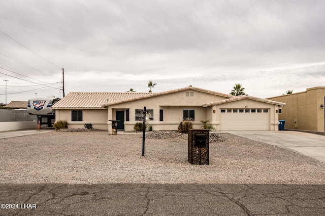 view of front of property featuring a garage