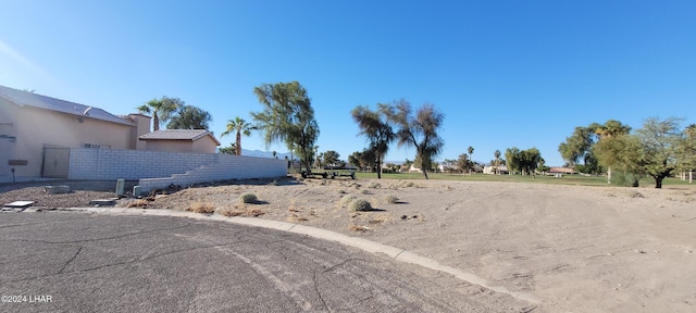 Listing photo 2 for 1854 E Fairway Bnd, Fort Mohave AZ 86426