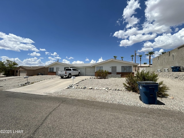 2381 Shorewood Dr, Lake Havasu City, AZ 86403 - photo 4