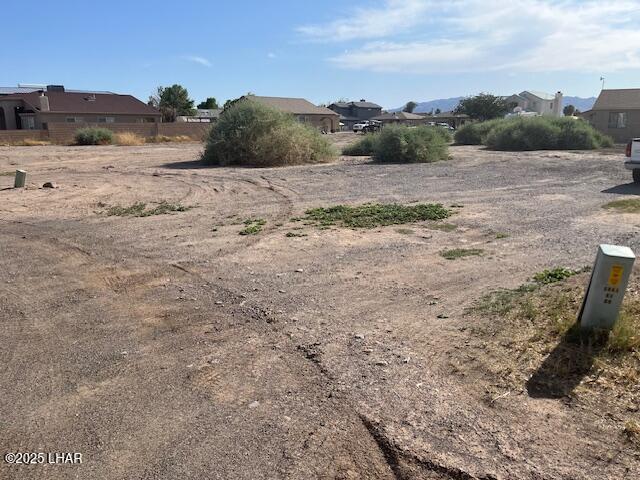 9847 Kingman Dr, Mohave Valley, AZ 86440 - photo 2