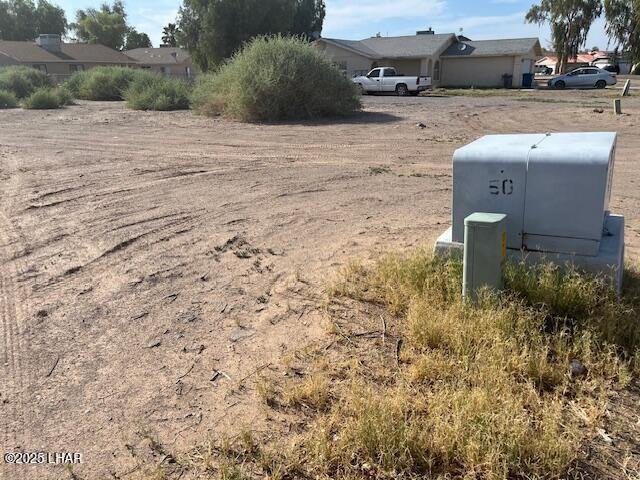 9847 Kingman Dr, Mohave Valley, AZ 86440 - photo 6