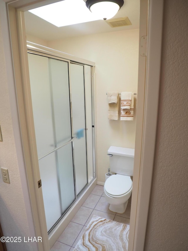 1650 S Smoketree Ave Unit 168, Lake Havasu City, AZ 86403 - full bath featuring a stall shower and tile patterned floors