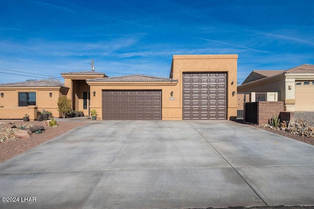 view of front facade with a garage