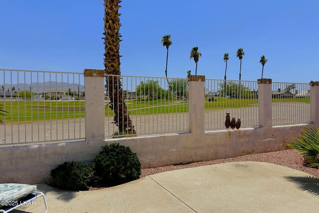 670 Avenida Laredo, Lake Havasu City, AZ 86406 - photo 45