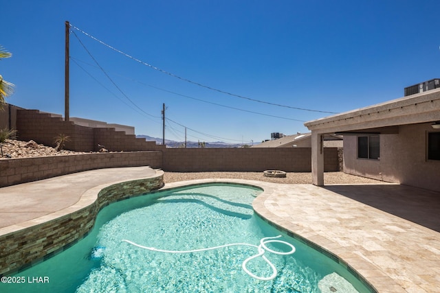 679 Apache Dr, Lake Havasu City, AZ 86406 - view of swimming pool with a patio area and a fenced backyard