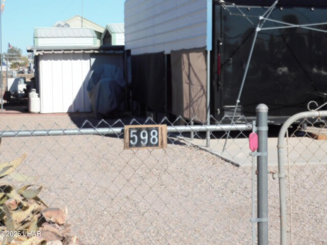 598 W Emerald Dr, Quartzsite, AZ 85346