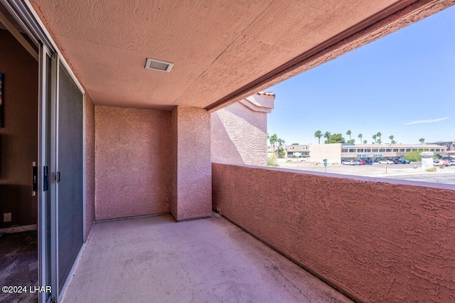 1650 Smoketree Ave Unit 202, Lake Havasu City, AZ 86403 - view of balcony