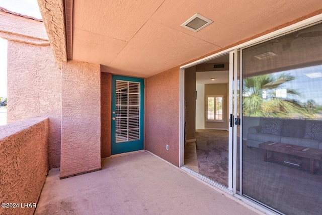 1650 Smoketree Ave Unit 202, Lake Havasu City, AZ 86403 - property entrance featuring a balcony