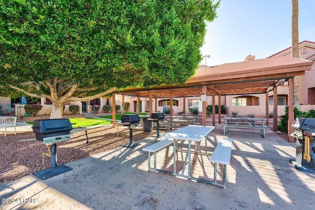 1650 Smoketree Ave Unit 202, Lake Havasu City, AZ 86403 - view of patio / terrace with grilling area