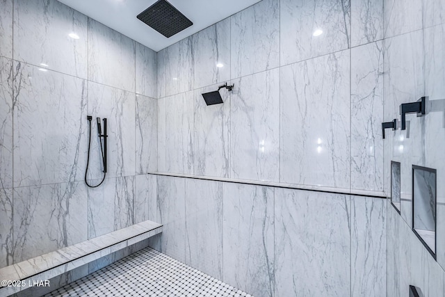 816 Isola Bella Loop, Lake Havasu City, AZ 86403 - bathroom with a marble finish shower