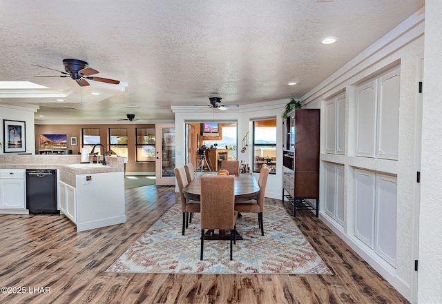 875 Wallingford Pl, Lake Havasu City, AZ 86406 - dining area featuring healthy amount of natural light, wood finished floors, a textured ceiling, recessed lighting, and ceiling fan