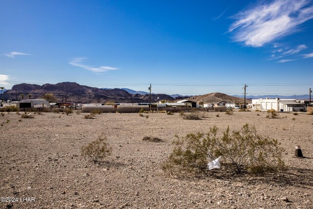 Listing photo 3 for 3548 Kearsage Dr, Lake Havasu City AZ 86406