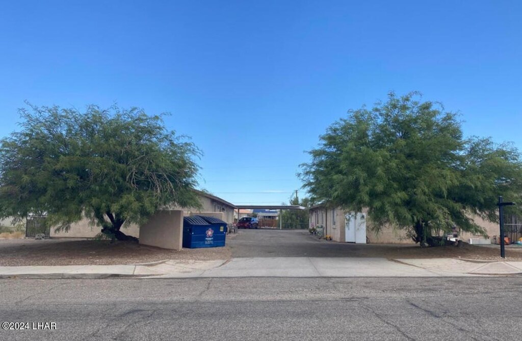 2091 Holly Ave, Lake Havasu City, AZ 86403 - photo 1