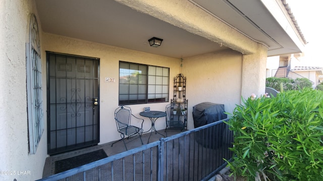 2095 Mesquite Ave Unit 27, Lake Havasu City, AZ 86403 - entrance to property with stucco siding