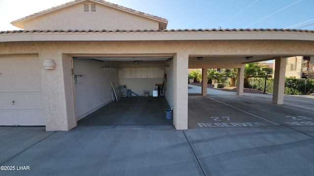 2095 Mesquite Ave Unit 27, Lake Havasu City, AZ 86403 - view of garage