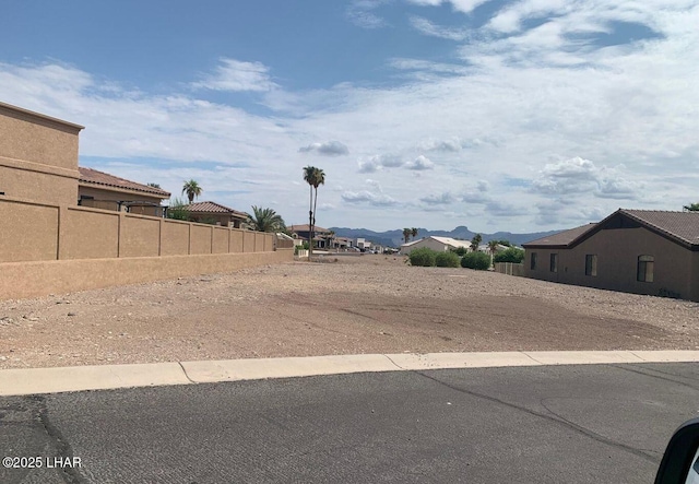 Listing photo 3 for 1032 Gleneagles Dr, Lake Havasu City AZ 86406