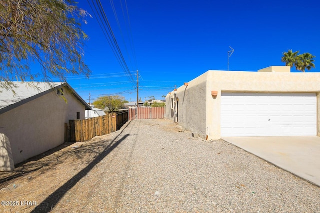 view of street with driveway