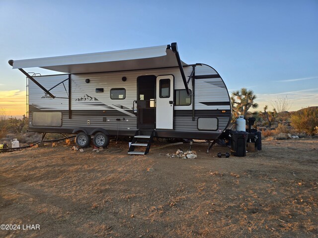 2624 S Gold Mine Rd, Yucca, AZ 86438