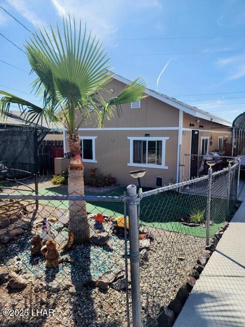 10626 Fenton Dr, Parker, AZ 85344 - photo 54