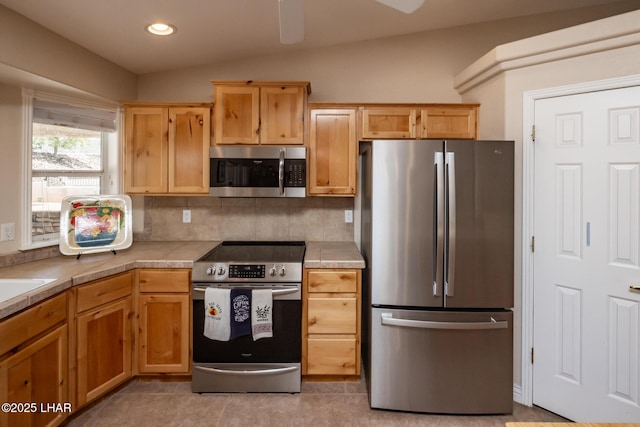 2545 Avalon Ln, Lake Havasu City, AZ 86404 - photo 17