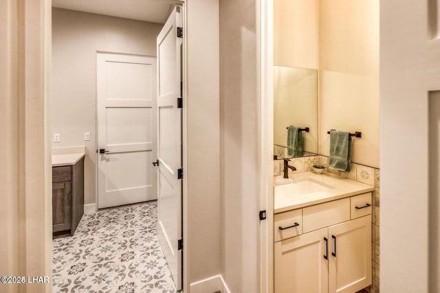 bathroom with vanity