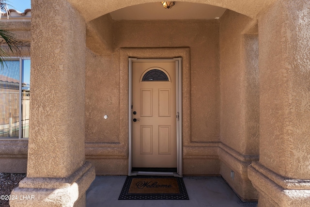 view of entrance to property