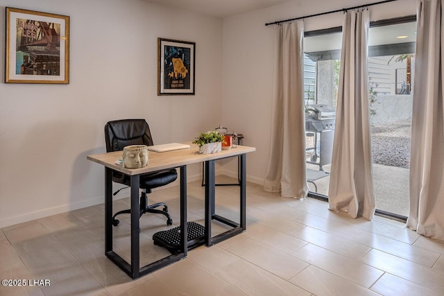 1364 Candy Dr, Lake Havasu City, AZ 86404 - home office with baseboards