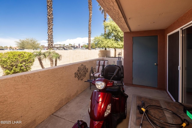 1650 Smoketree Ave S Unit 175, Lake Havasu City, AZ 86403 - view of patio / terrace with a balcony