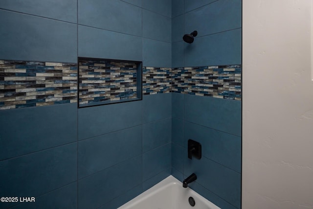 1650 E Sandra Dr, Lake Havasu City, AZ 86404 - bathroom with shower / bathtub combination