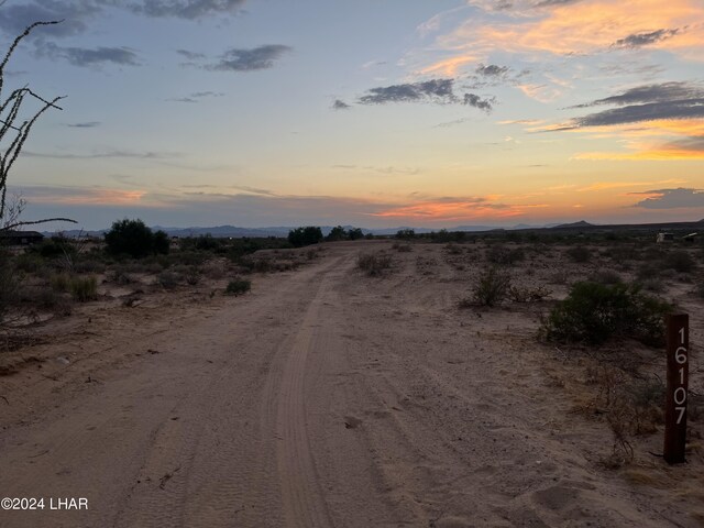 Listing photo 2 for 16107 S Shep Ln, Yucca AZ 86438