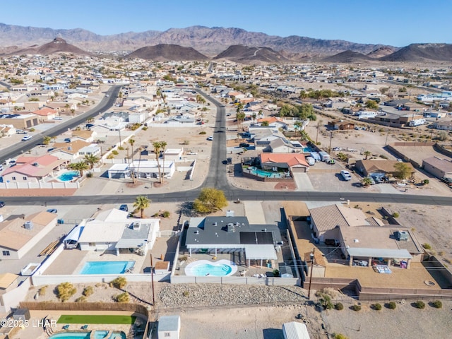 bird's eye view featuring a mountain view