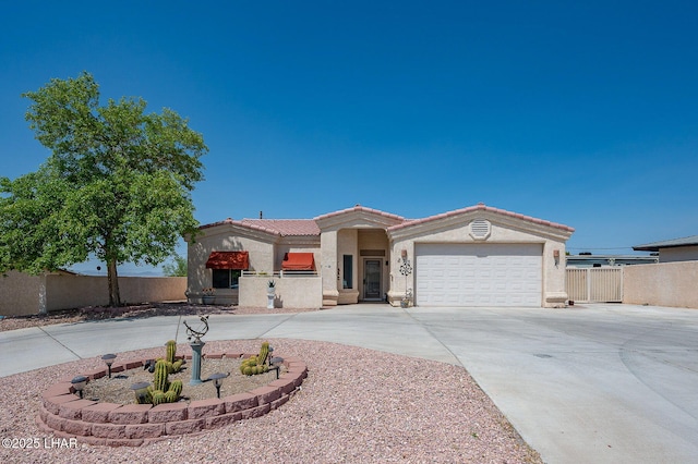 273 Acoma Blvd N, Lake Havasu City, AZ 86403 - photo 4