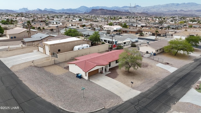 birds eye view of property featuring a residential view and a mountain view