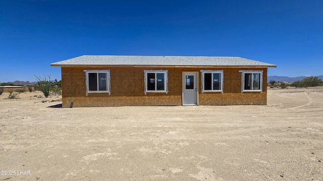 16457 S Lynn Ave, Yucca, AZ 86438 - view of front of property featuring a mountain view