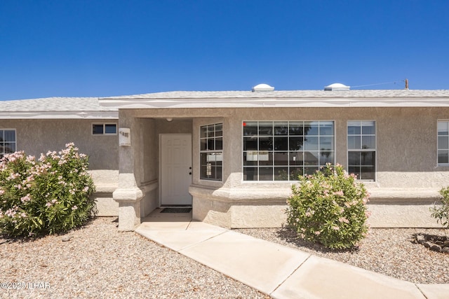 4080 Albacore Dr, Lake Havasu City, AZ 86406 - doorway to property with stucco siding