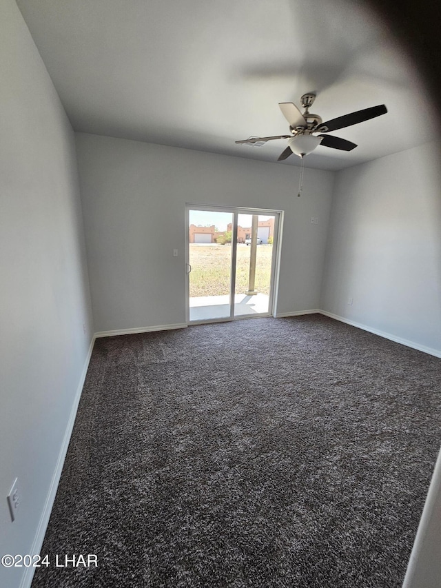 461 Paseo Grande, Quartzsite, AZ 85346 - empty room with ceiling fan and dark colored carpet