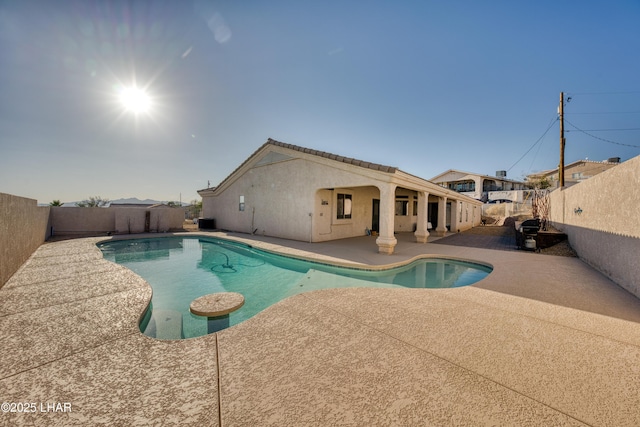 3000 Mirage Dr, Lake Havasu City, AZ 86404 - view of swimming pool with a patio, a fenced backyard, and central AC unit