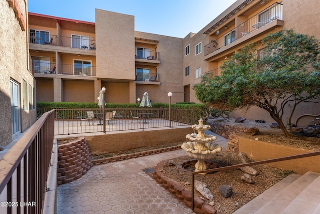 276 Lake Havasu Ave S Unit C19, Lake Havasu City, AZ 86403 - view of home's community featuring fence